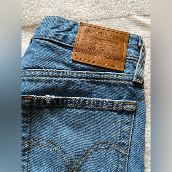Levi’s Premium Blue Jeans, 24 - Picture 5 of 9